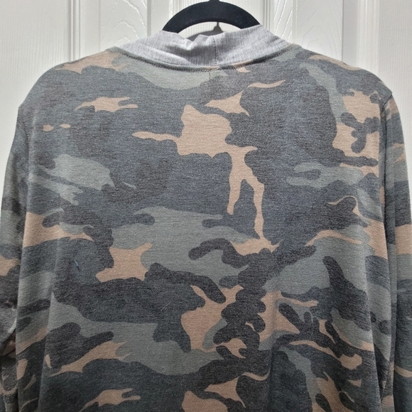 Large Camo Green Long Comfy Cardigan with Pockets Military - Picture 5 of 9